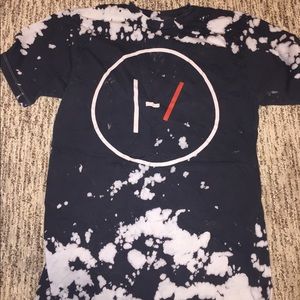 Official Bleach Splatter Twenty One Pilots Tee